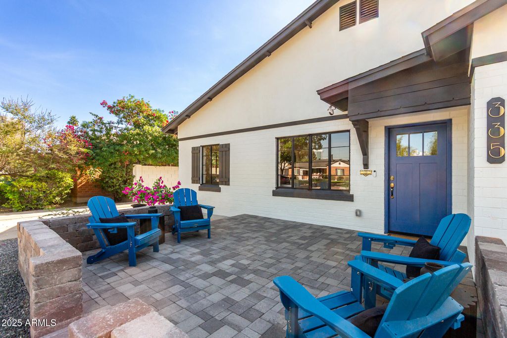 Photo of 335 W Cambridge Avenue, Phoenix, AZ 85003 (MLS # 6944748)