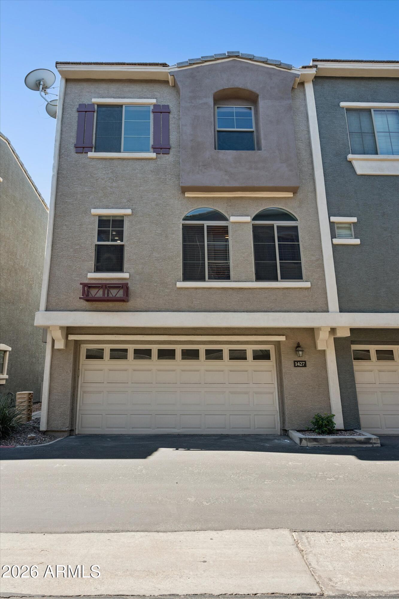 2402 E 5TH Street 1427