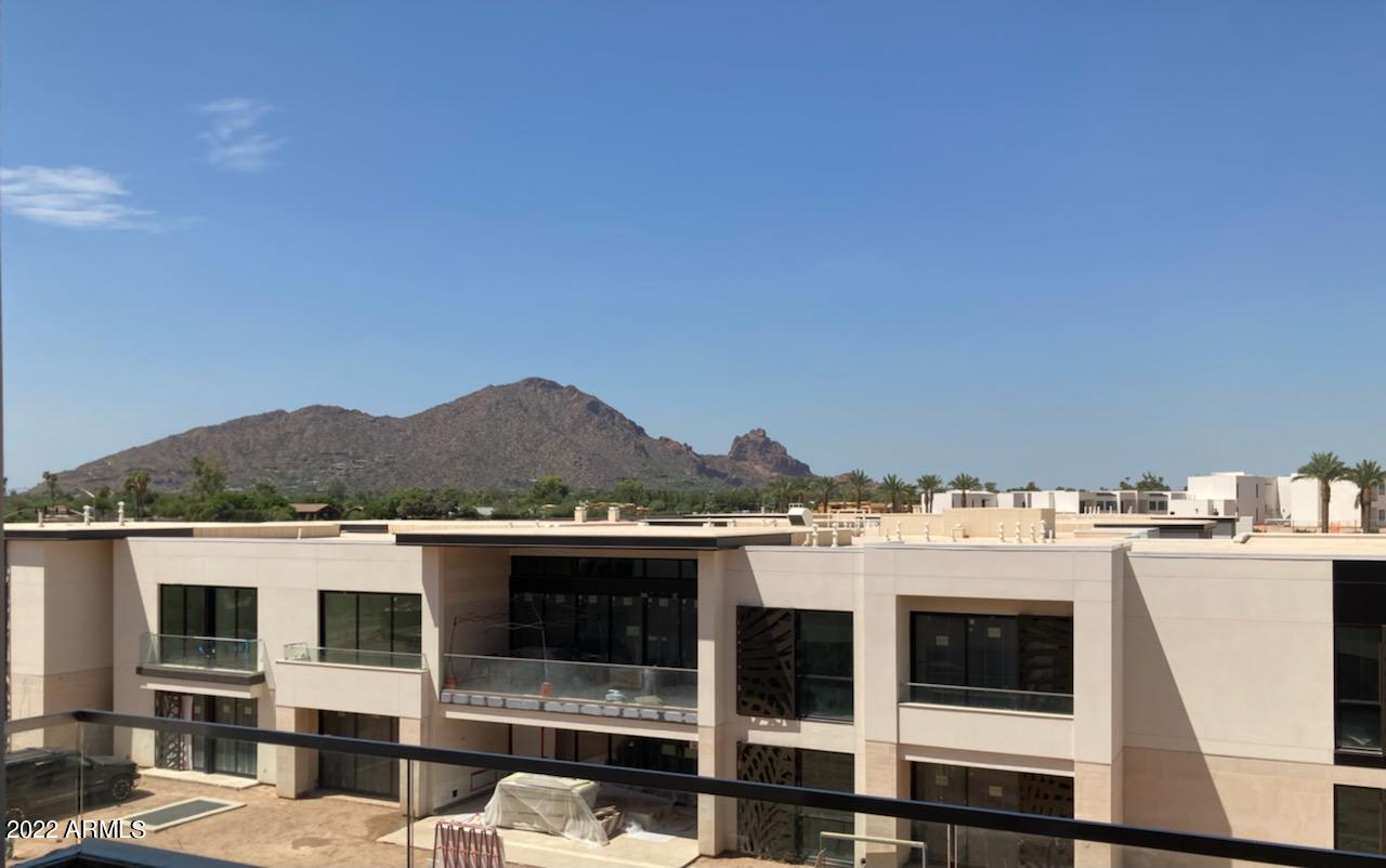 6587 N PALMERAIE Boulevard 3032
