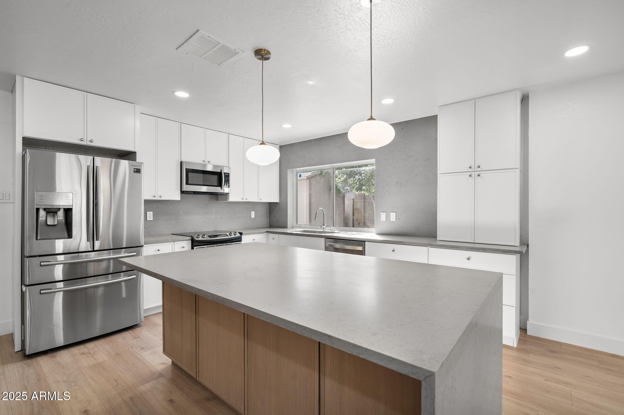 5330 E TIERRA BUENA Lane