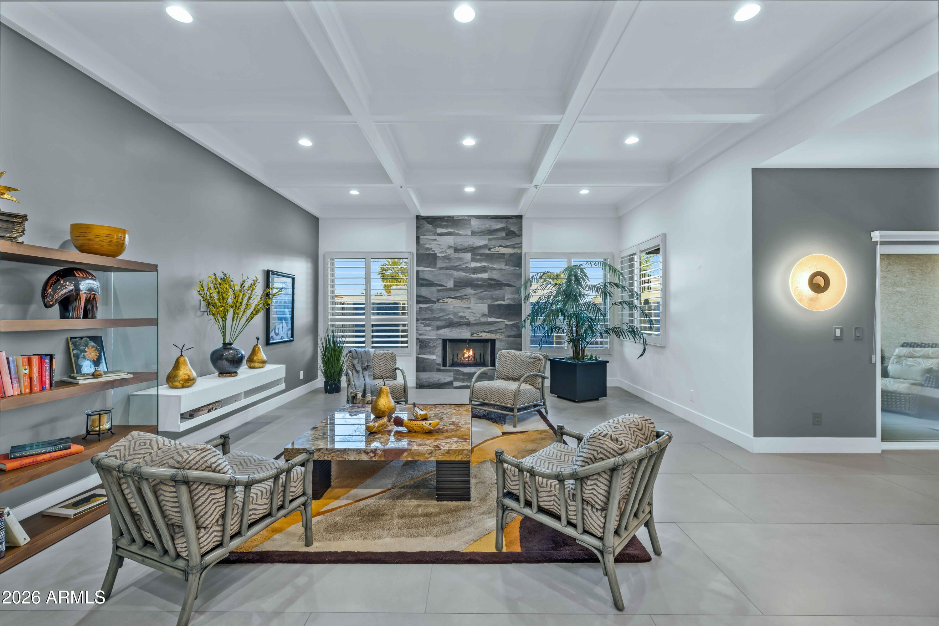 8100 E CAMELBACK Road 7