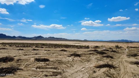 001 W Harmon Road - Casa Grande AZ 85194