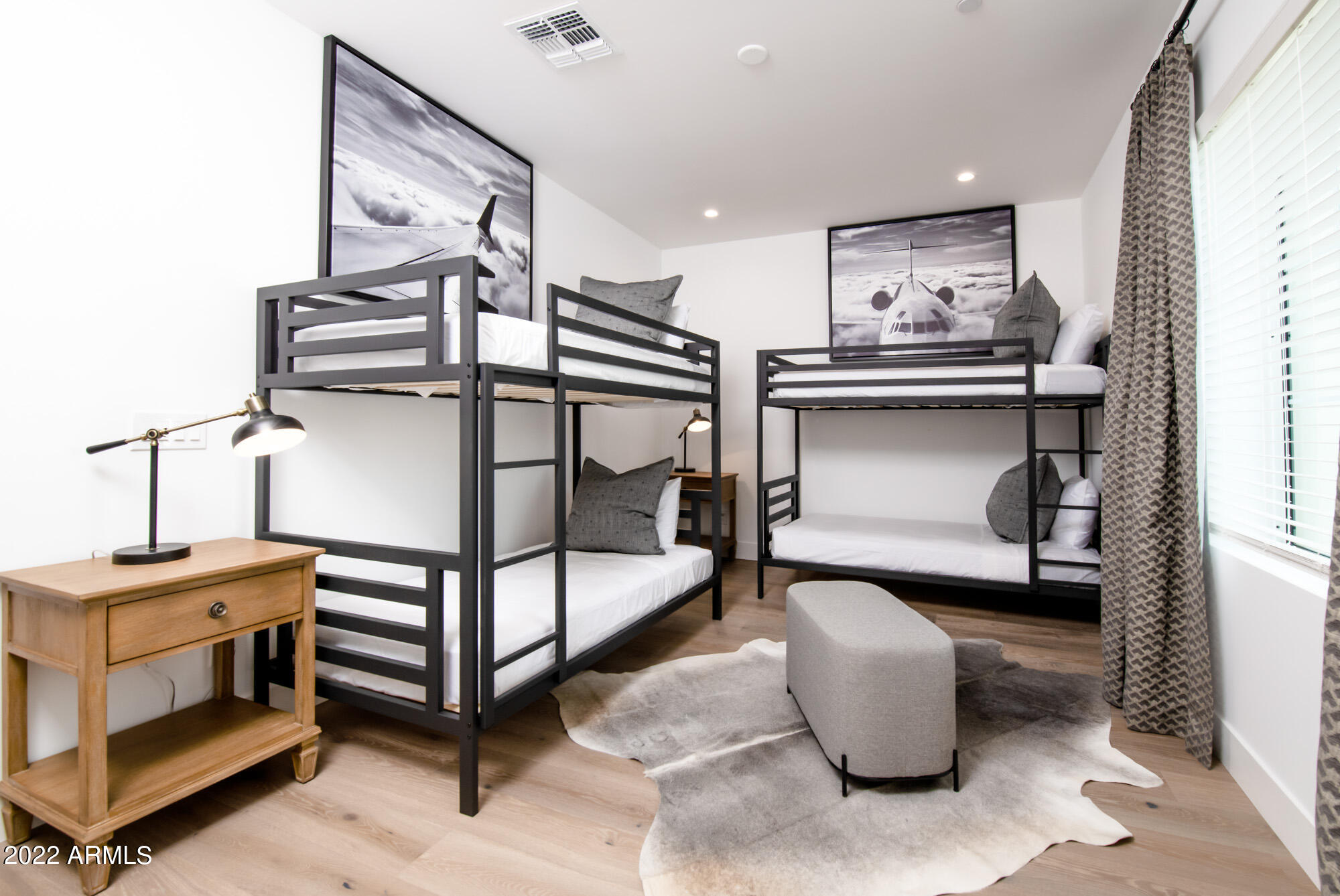 THUNDERBIRD EAST 3 - Residential