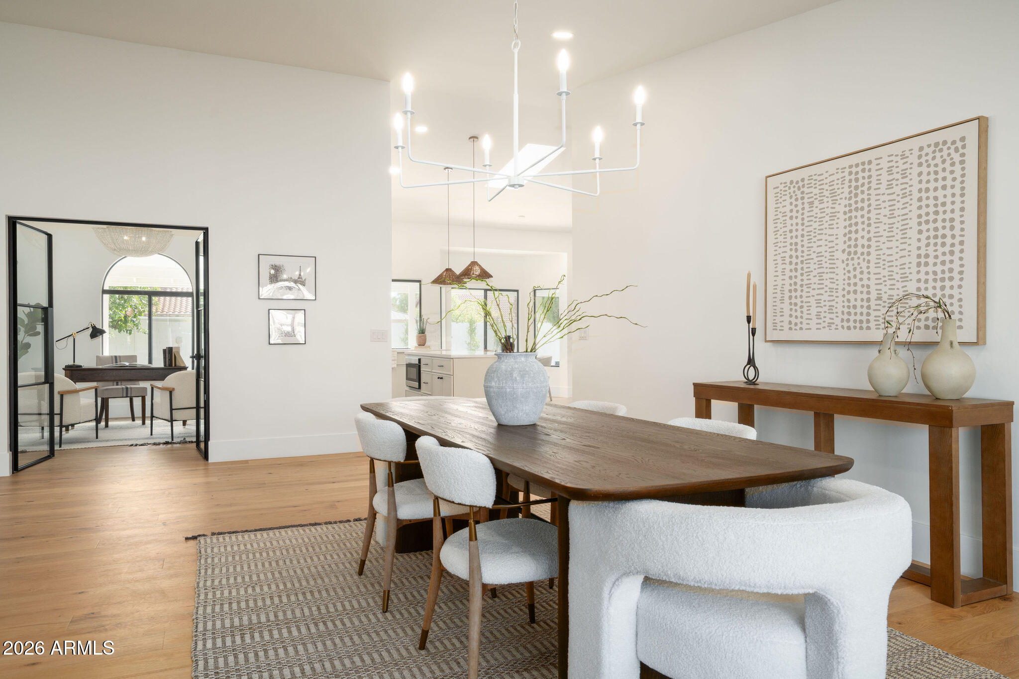 6009 E MONTE CRISTO Avenue