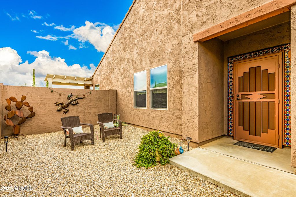 Photo of 8483 S Thorne Mine Lane, Gold Canyon, AZ 85118 (MLS # 6924188)