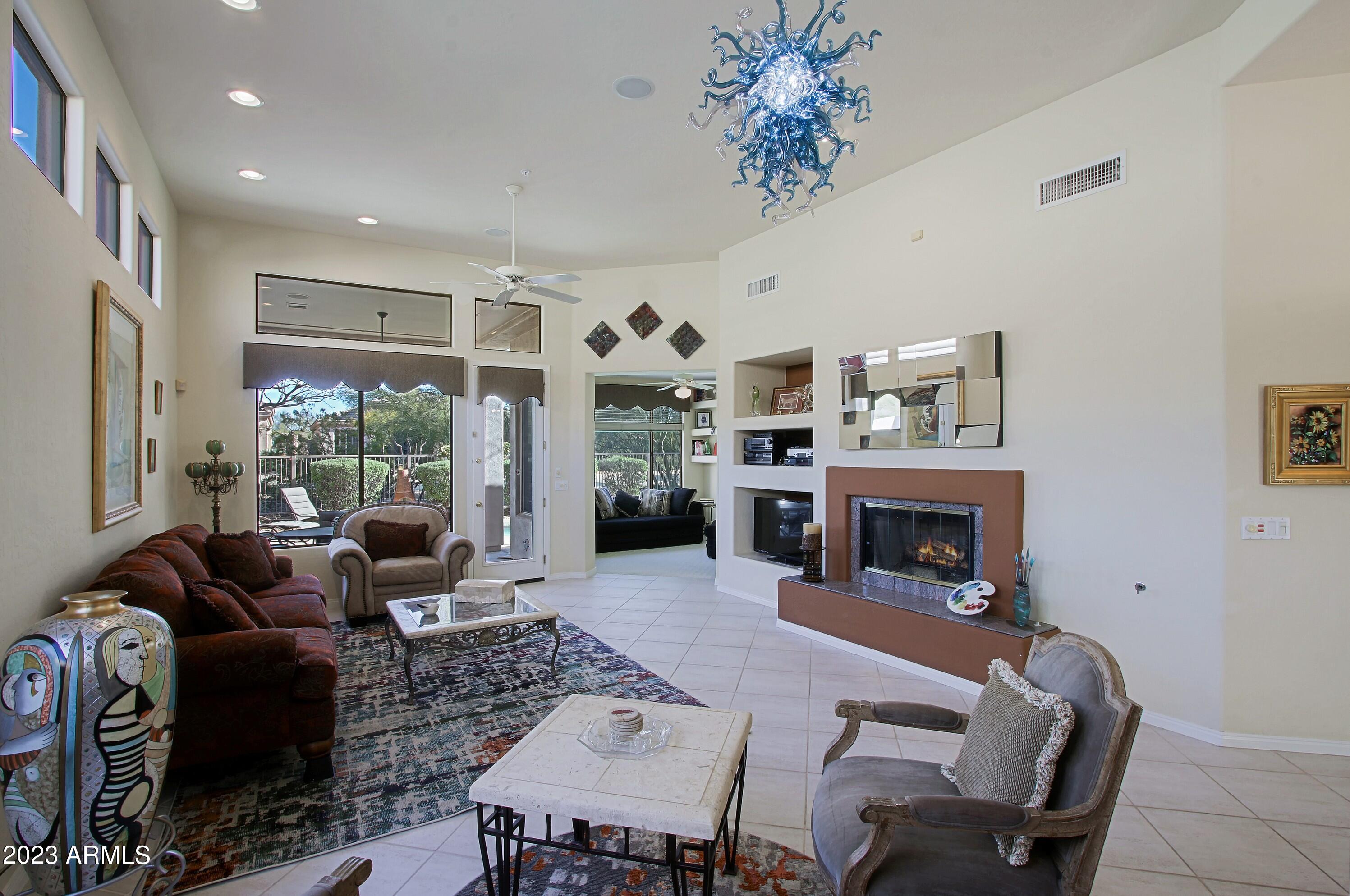 7051 E SLEEPY OWL Way