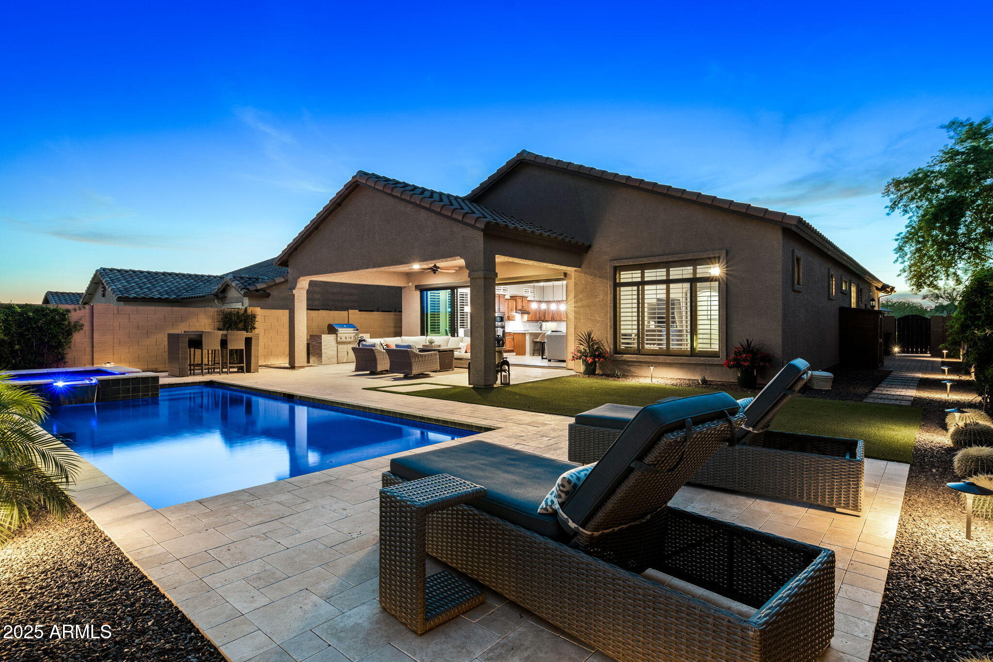 8633 E KAEL Circle