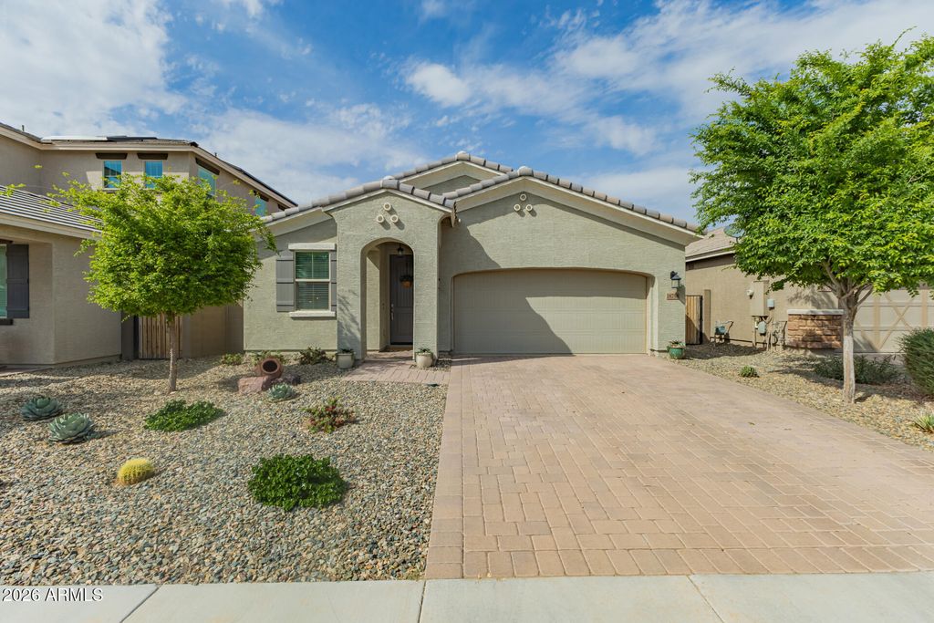 Photo of 18758 W Rancho Drive, Litchfield Park, AZ 85340 (MLS # 7002484)