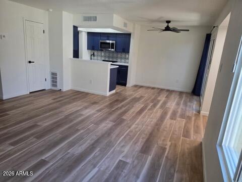 712 E EUGIE Avenue