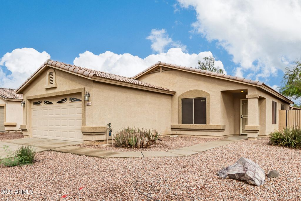 Photo of 8810 W Loma Lane, Peoria, AZ 85345 (MLS # 6919289)