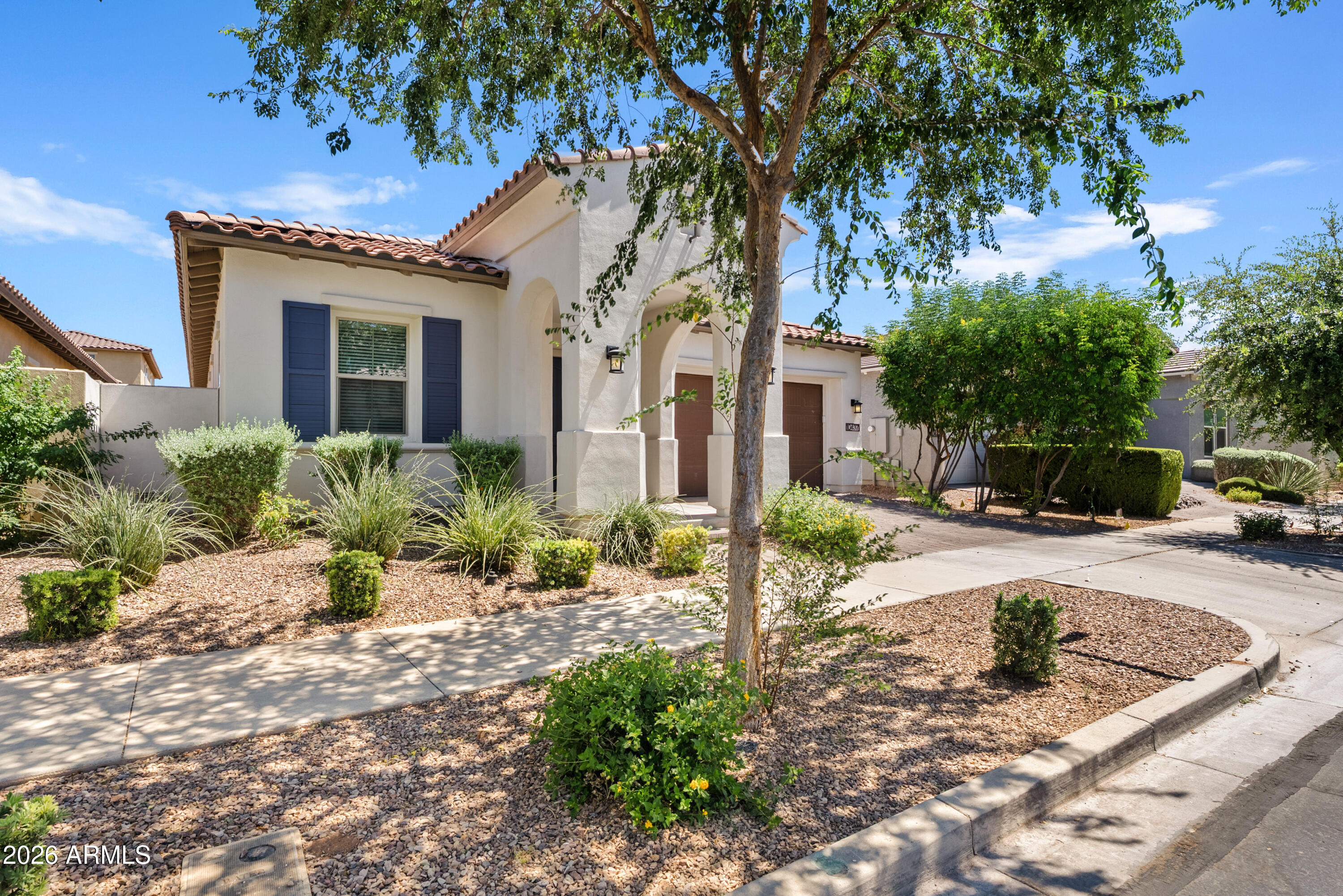 10437 E PALLADIUM Drive