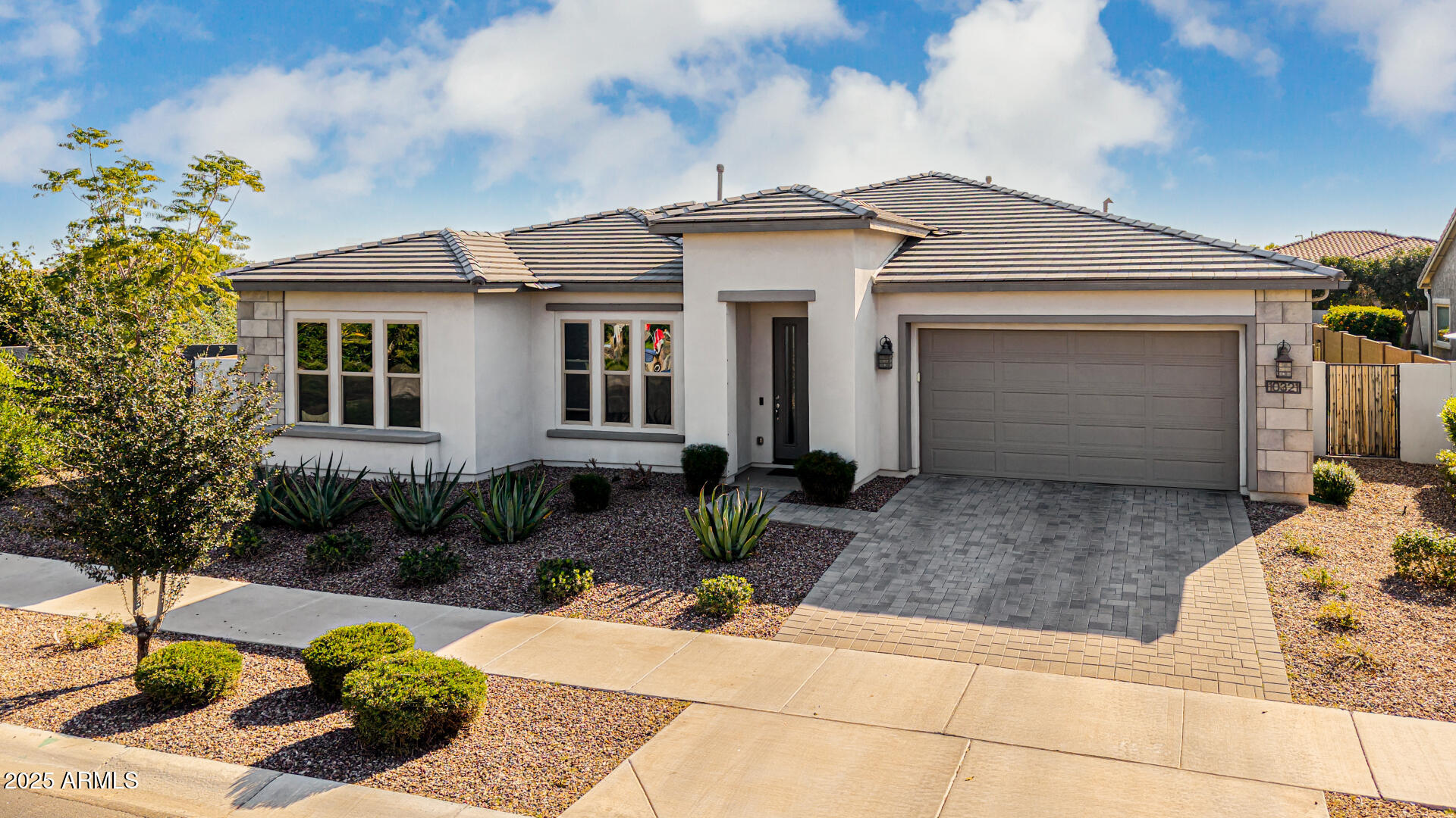 10321 E SEISMIC Avenue