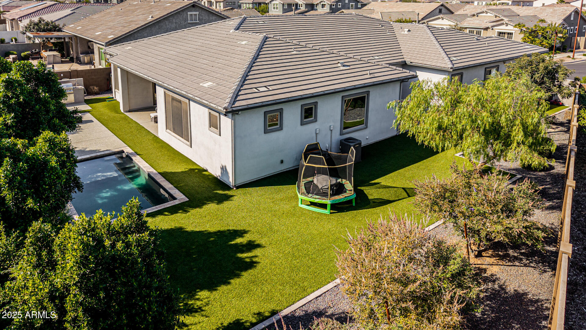 10321 E SEISMIC Avenue