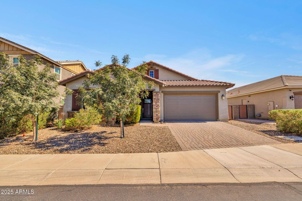 Photo of 18197 N Tara Lane, Maricopa, AZ 85138 (MLS # 6927927)