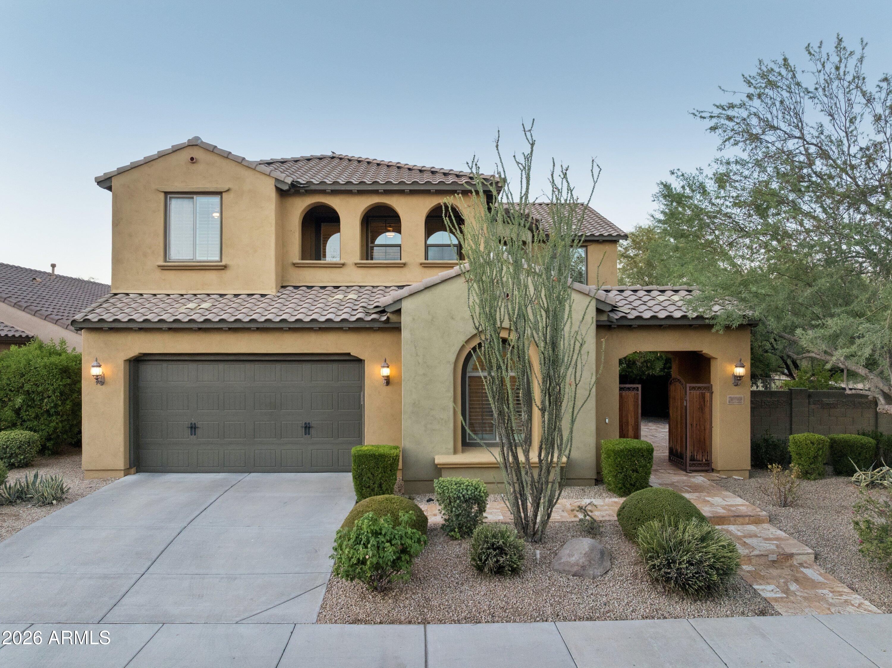 3722 E ZACHARY Drive