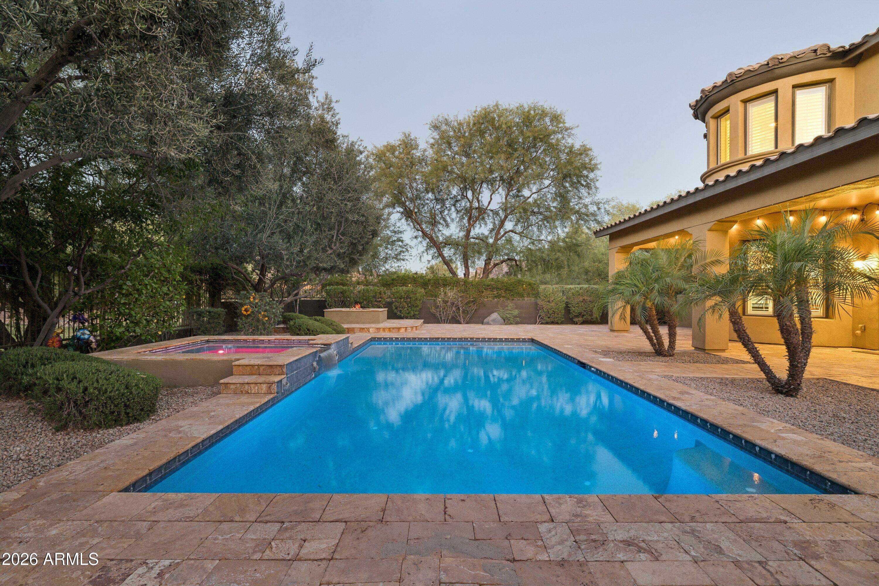 3722 E ZACHARY Drive