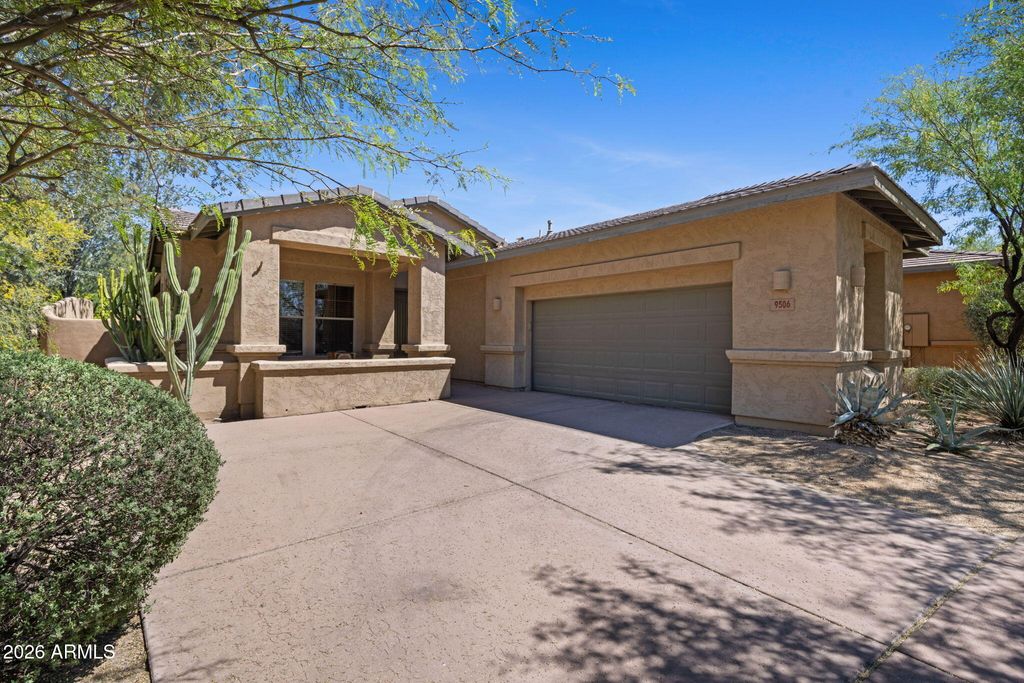 Photo of 9506 E Mohawk Lane, Scottsdale, AZ 85255 (MLS # 7003205)