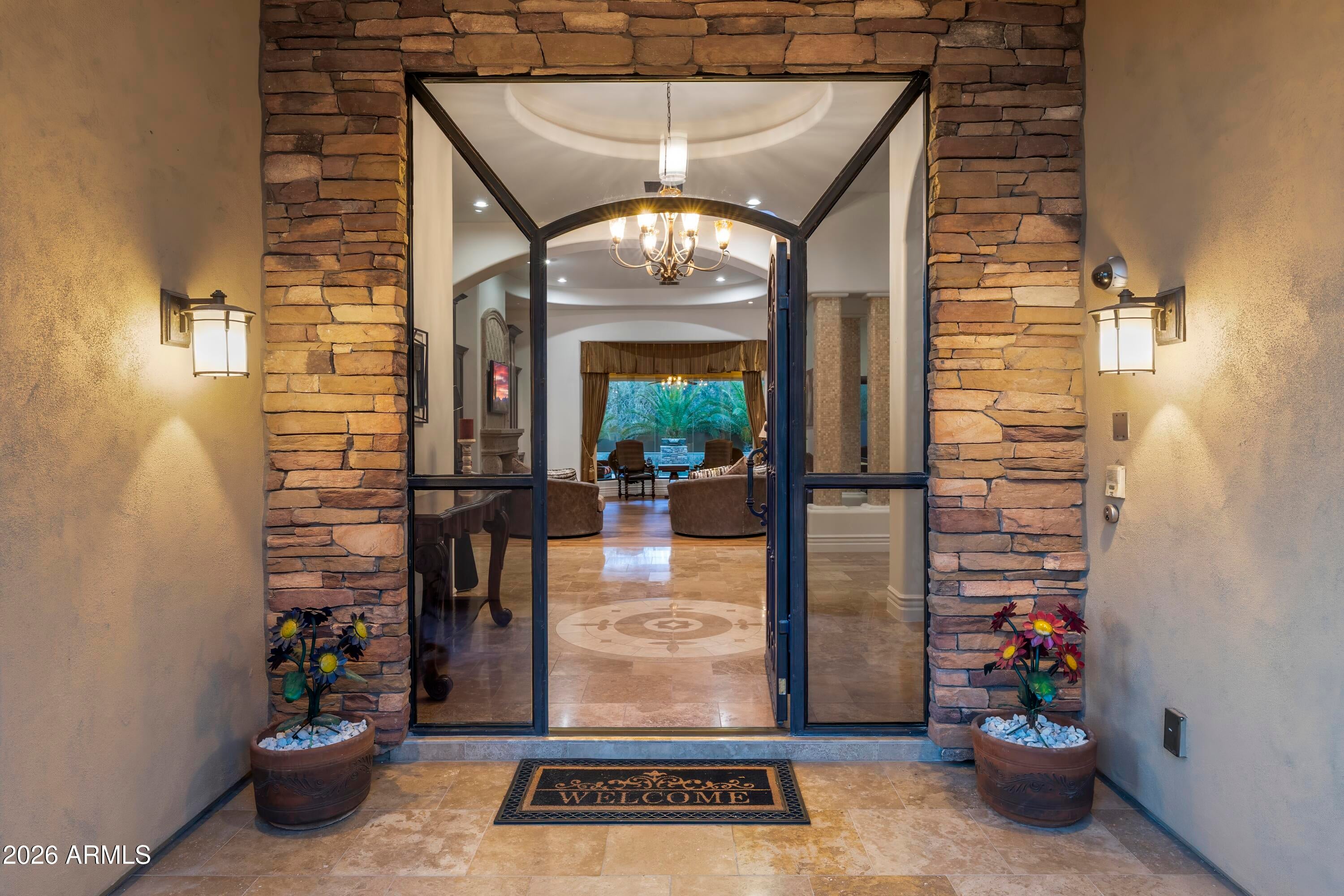PINNACLE PARADISE - Residential