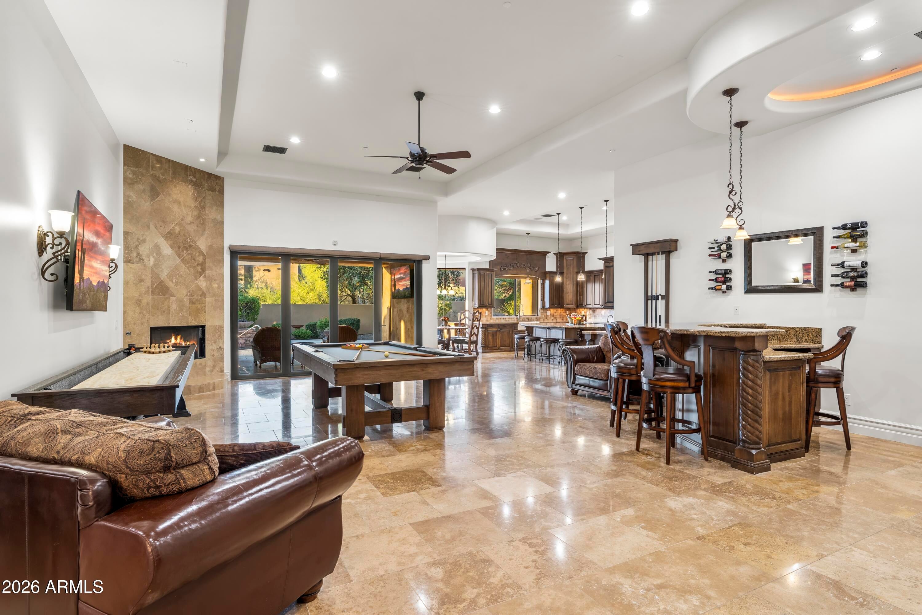 PINNACLE PARADISE - Residential