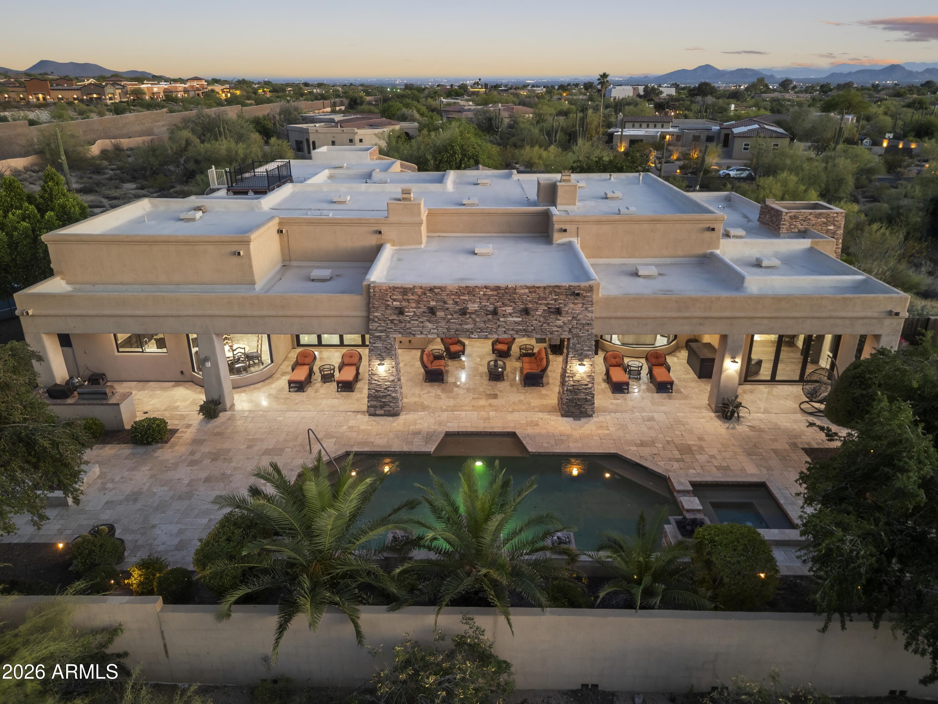 8728 E CAMINO DEL MONTE --