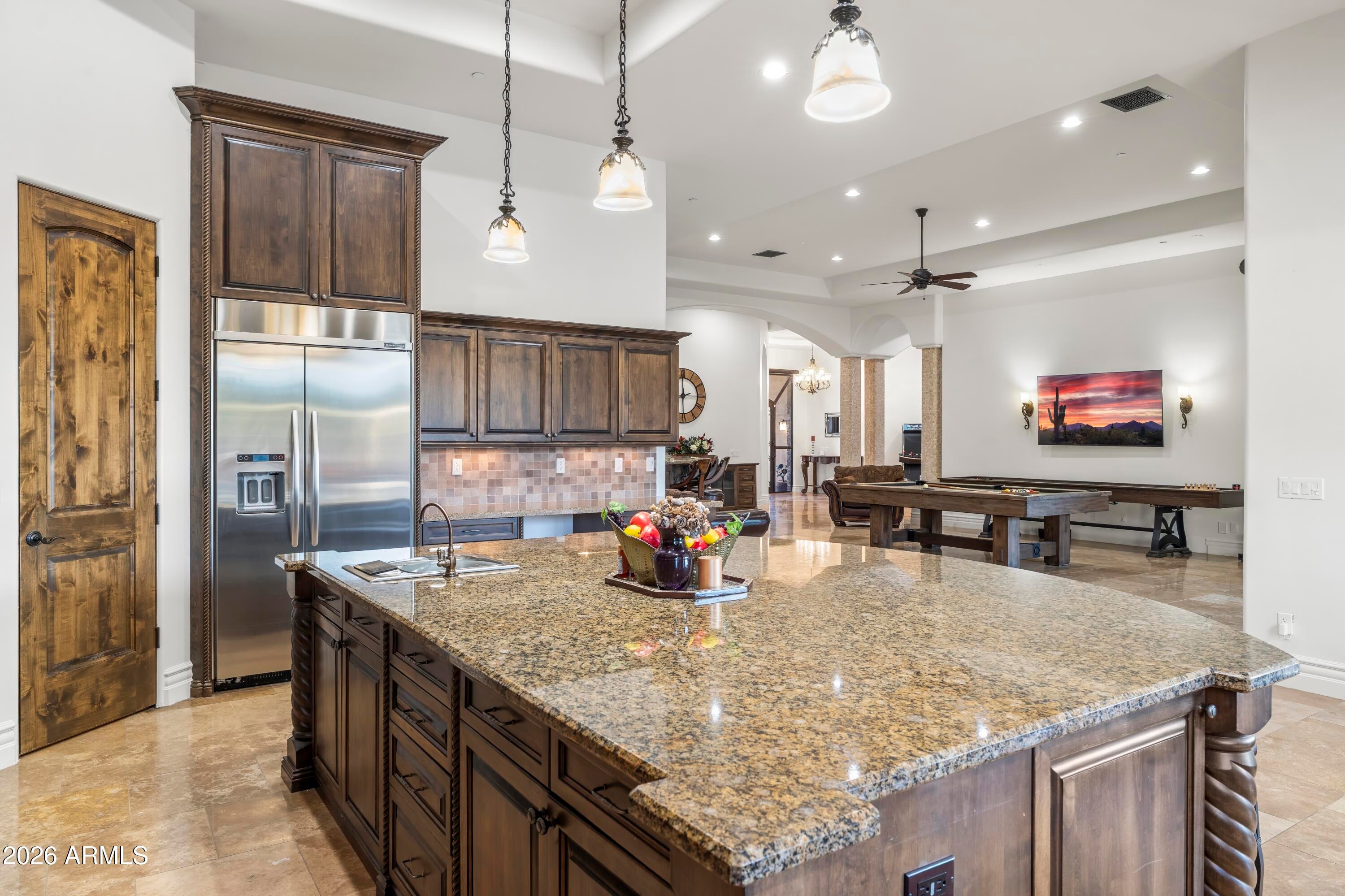 PINNACLE PARADISE - Residential