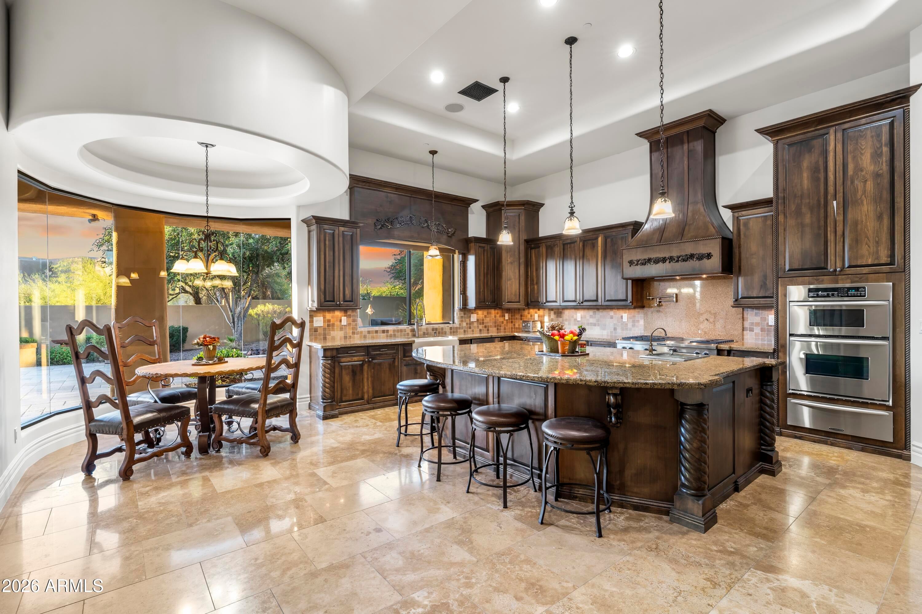 PINNACLE PARADISE - Residential