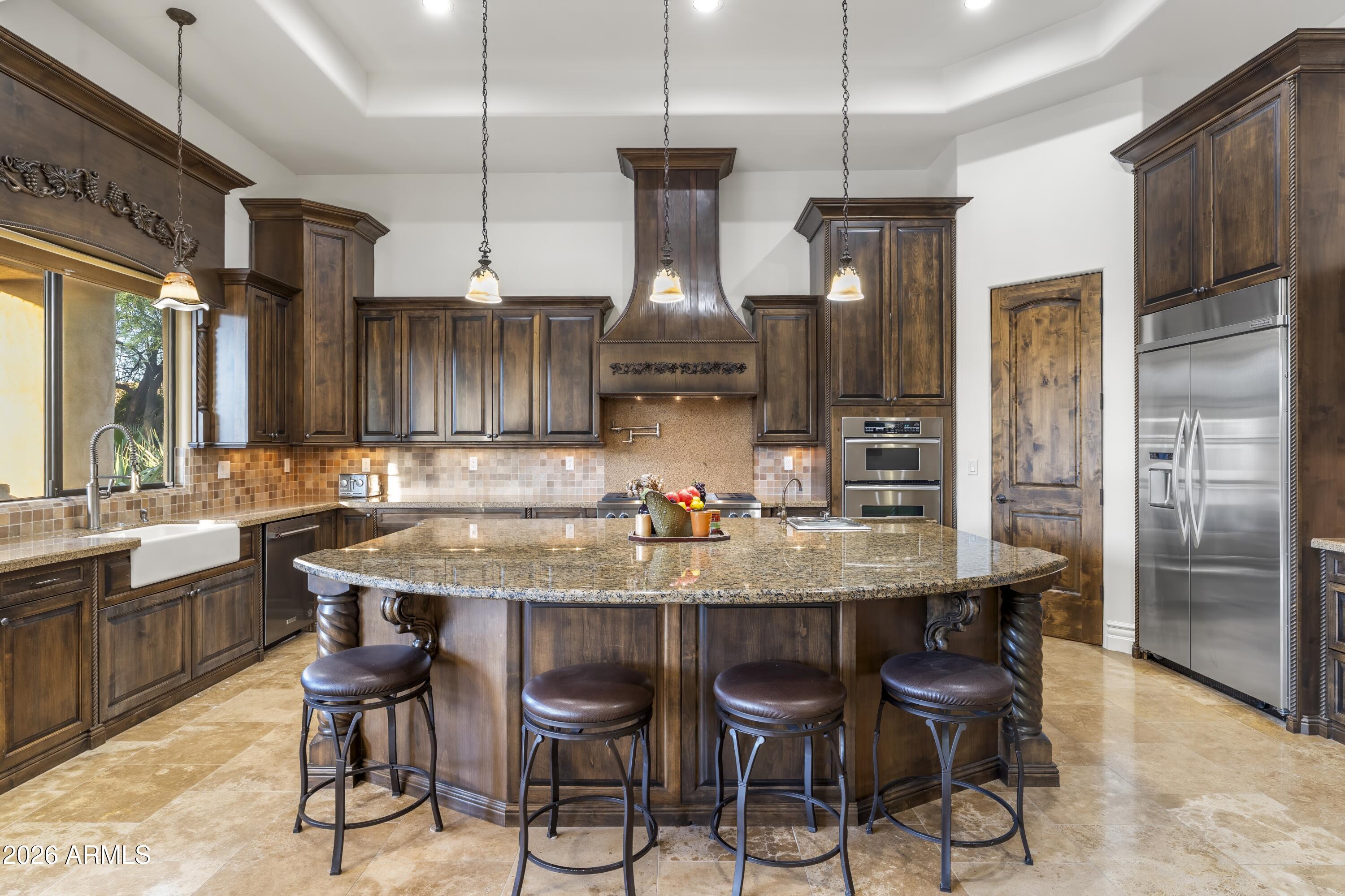 PINNACLE PARADISE - Residential