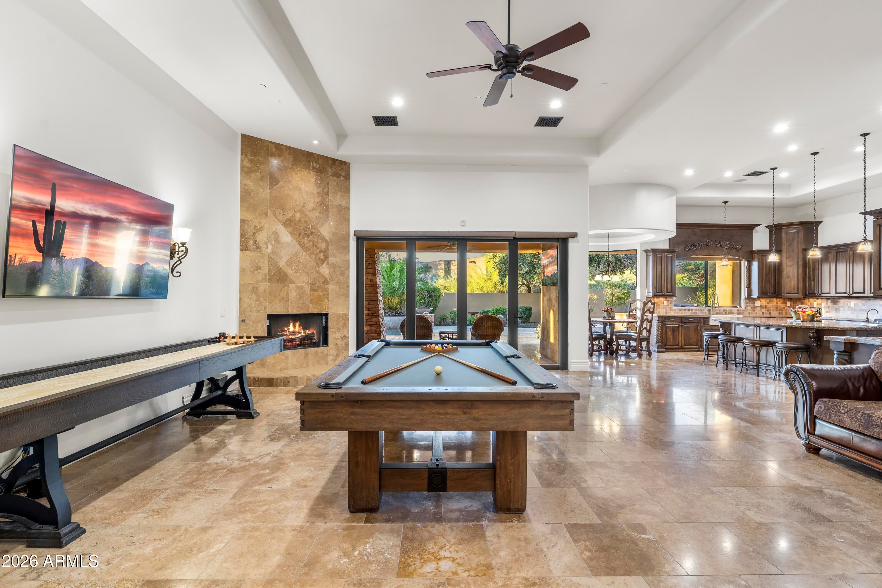PINNACLE PARADISE - Residential