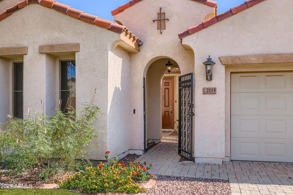 Photo of 2113 S 121st Drive, Avondale, AZ 85323 (MLS # 6941624)