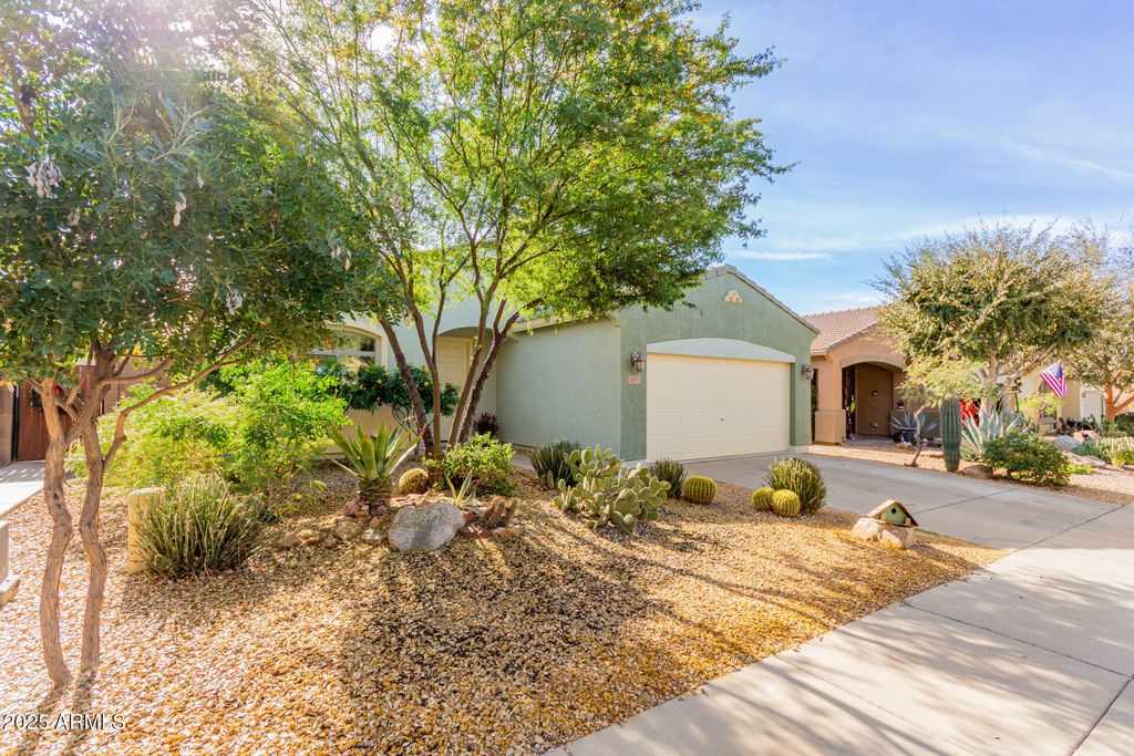 Photo of 18163 E La Posada Court, Gold Canyon, AZ 85118 (MLS # 6961664)