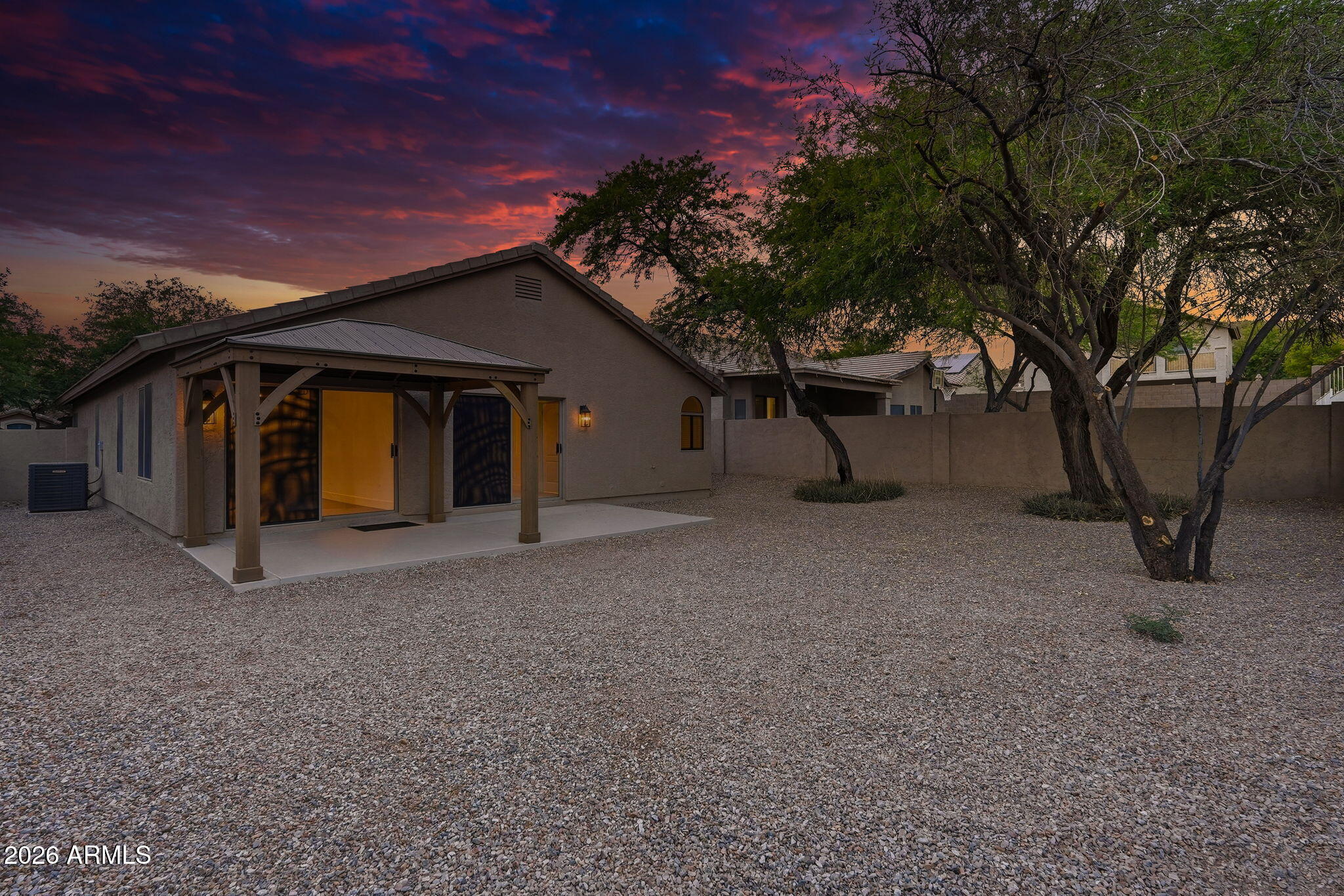 2409 N ADAIR --