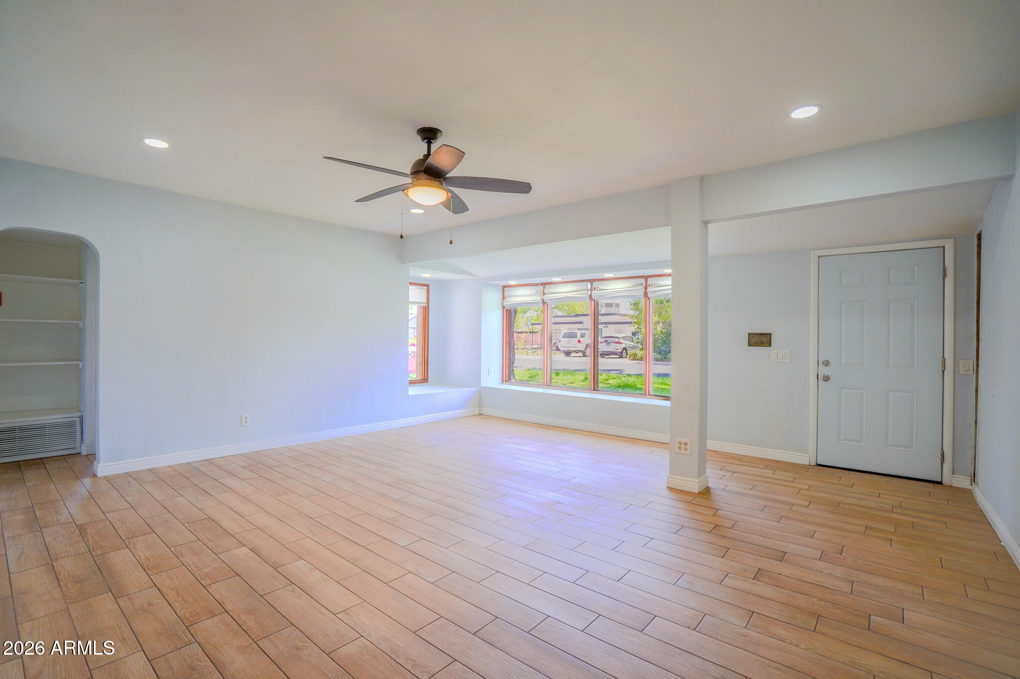 506 W 11TH Street