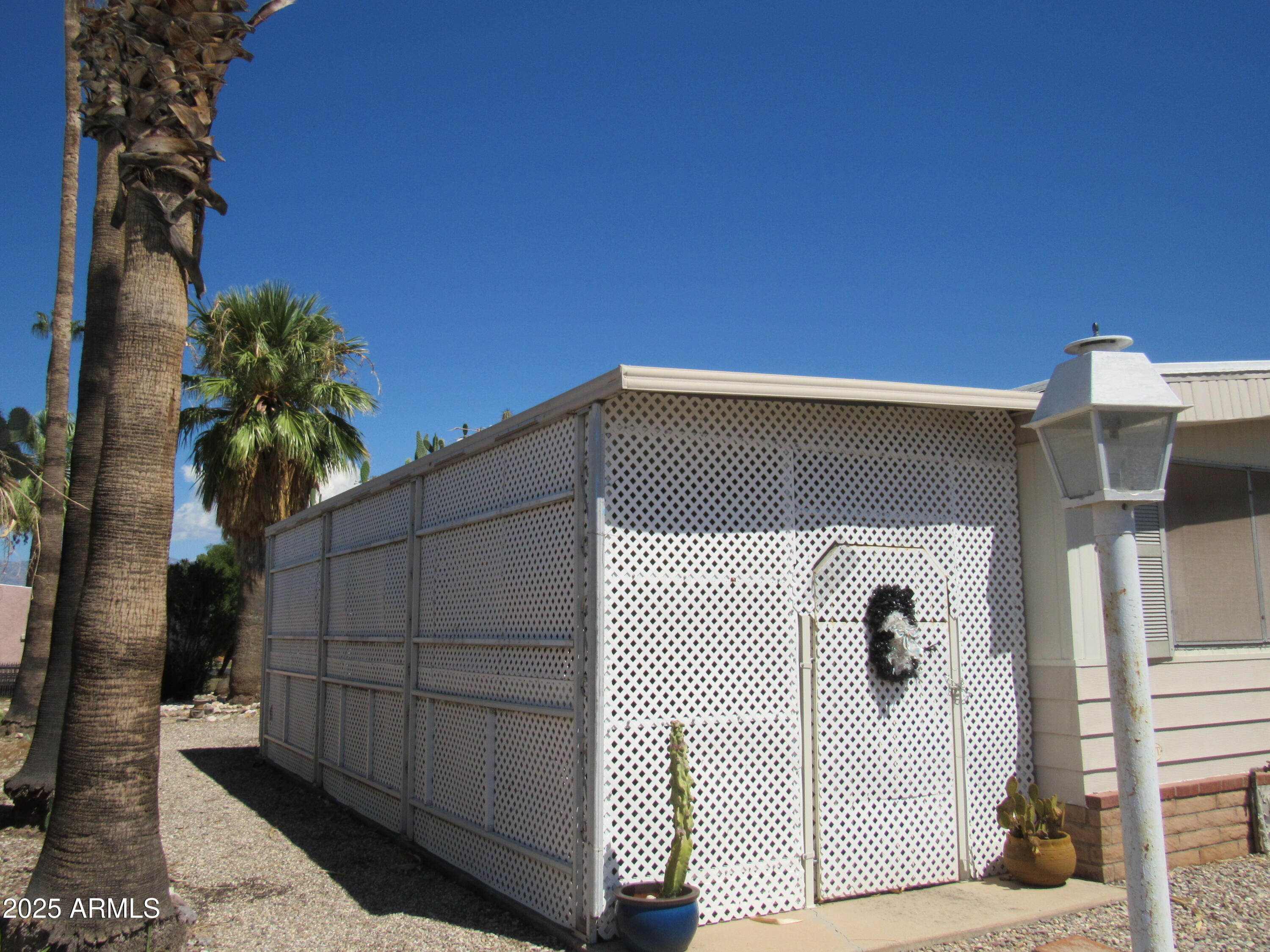 3411 S CAMINO SECO -- 207