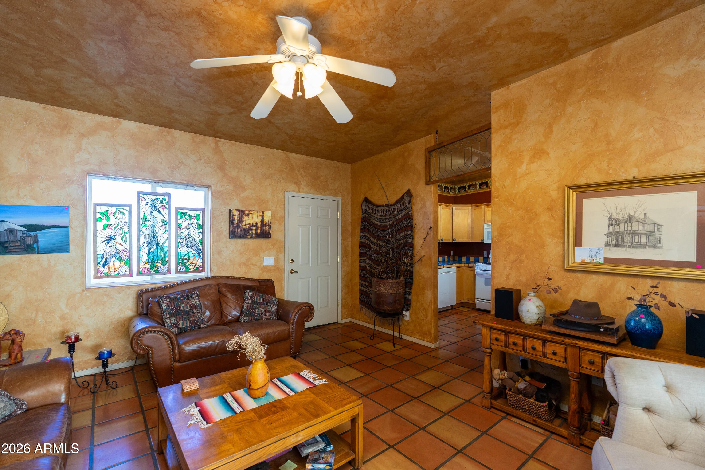 524 S TAYLORS Trail