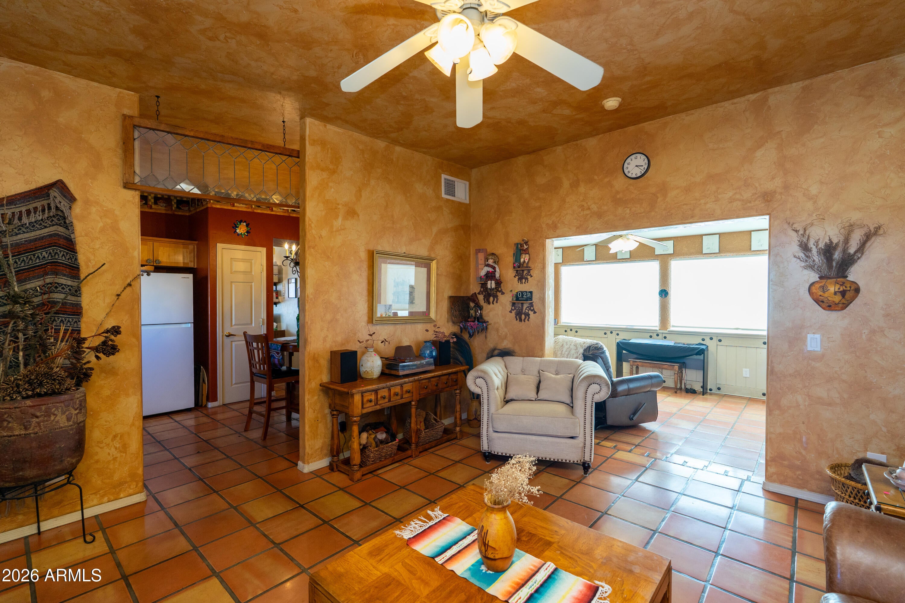 524 S TAYLORS Trail