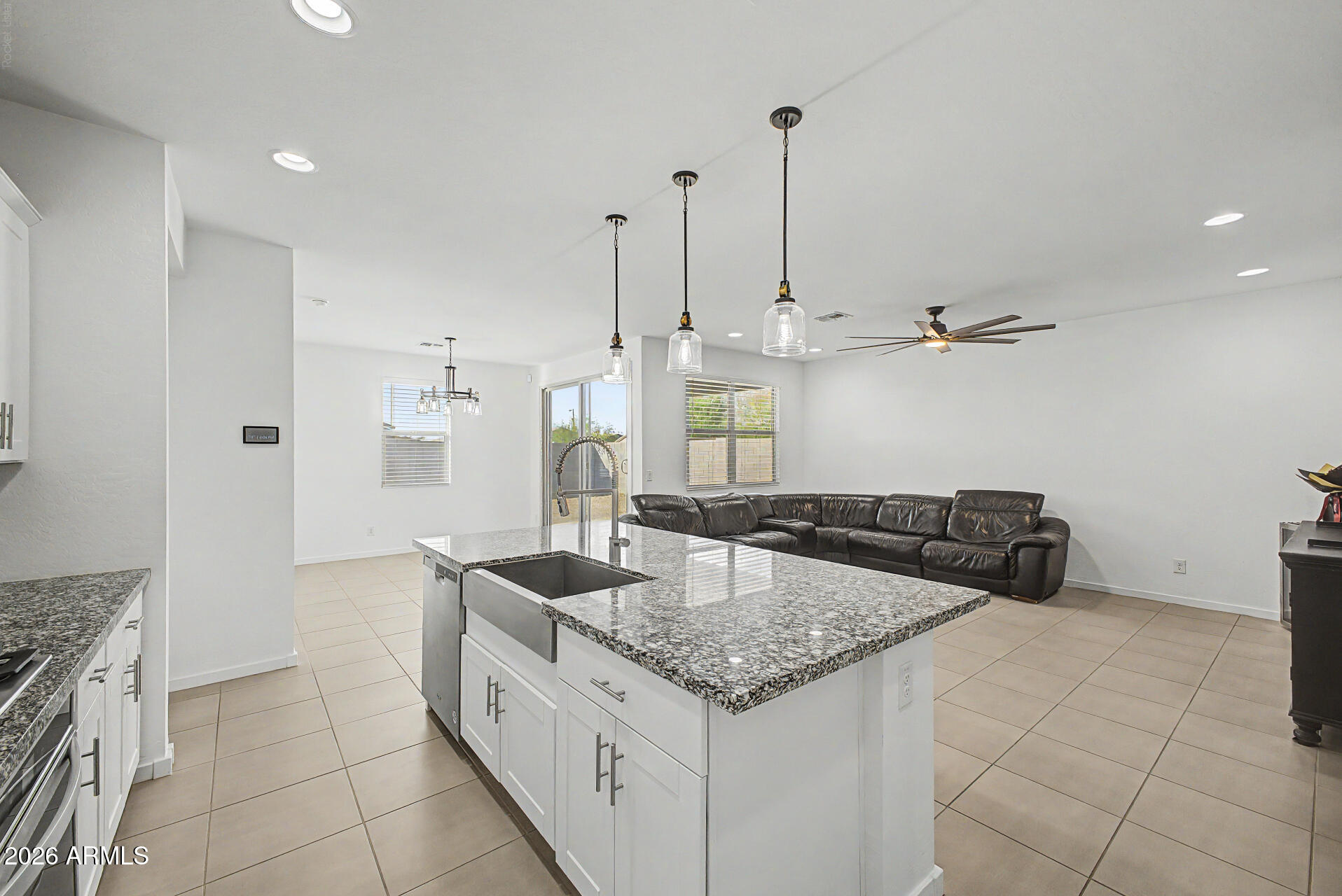 4436 W SWEETBUSH Way