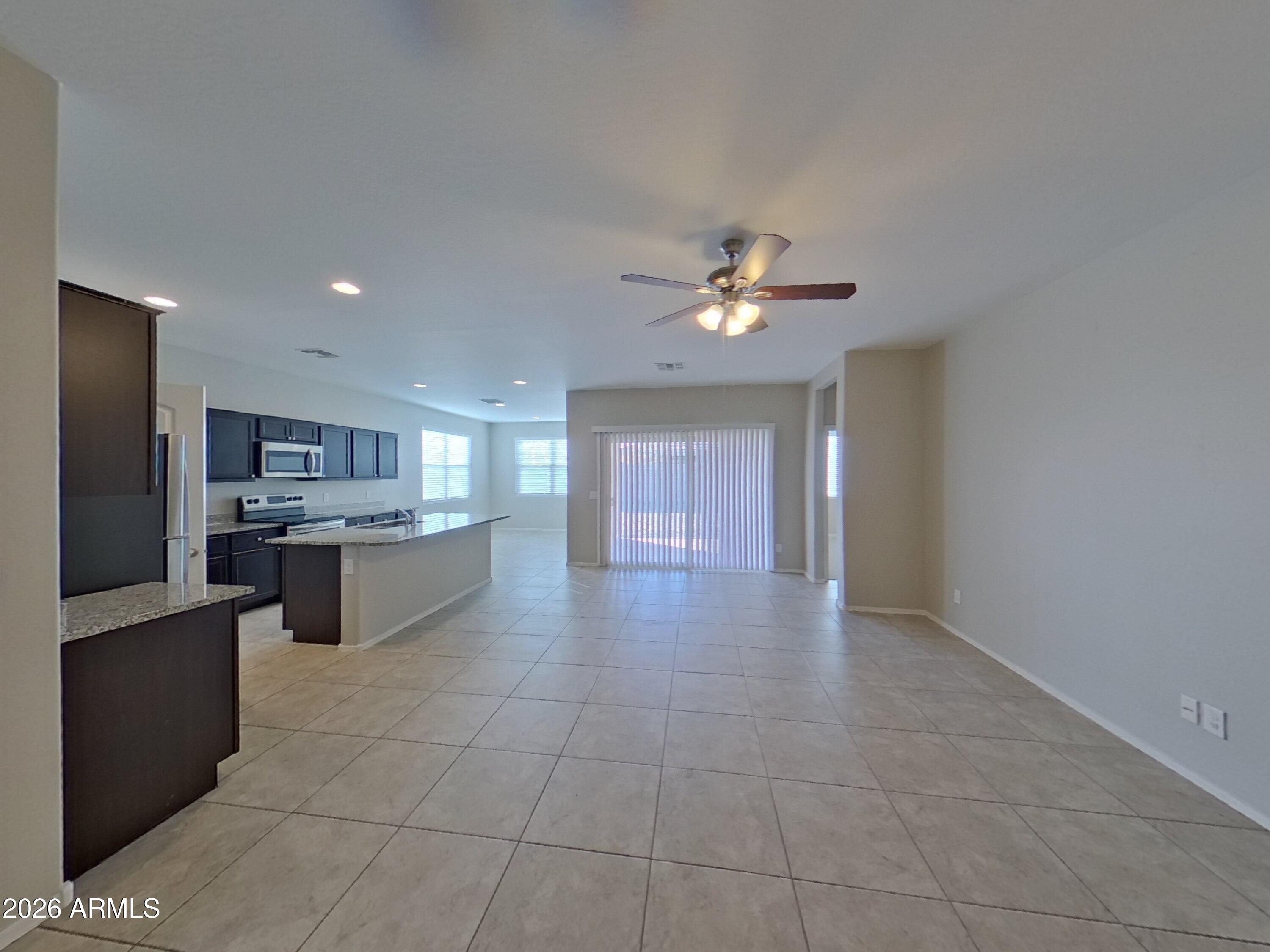 37685 W AMALFI Avenue