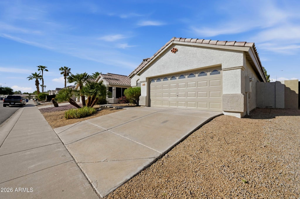 Photo of 1820 E Countrywalk Lane, Chandler, AZ 85225 (MLS # 7088311)