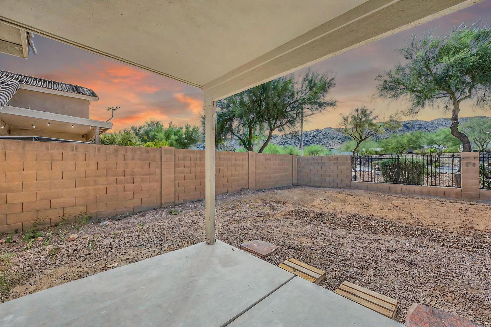 1125 E Milada Drive