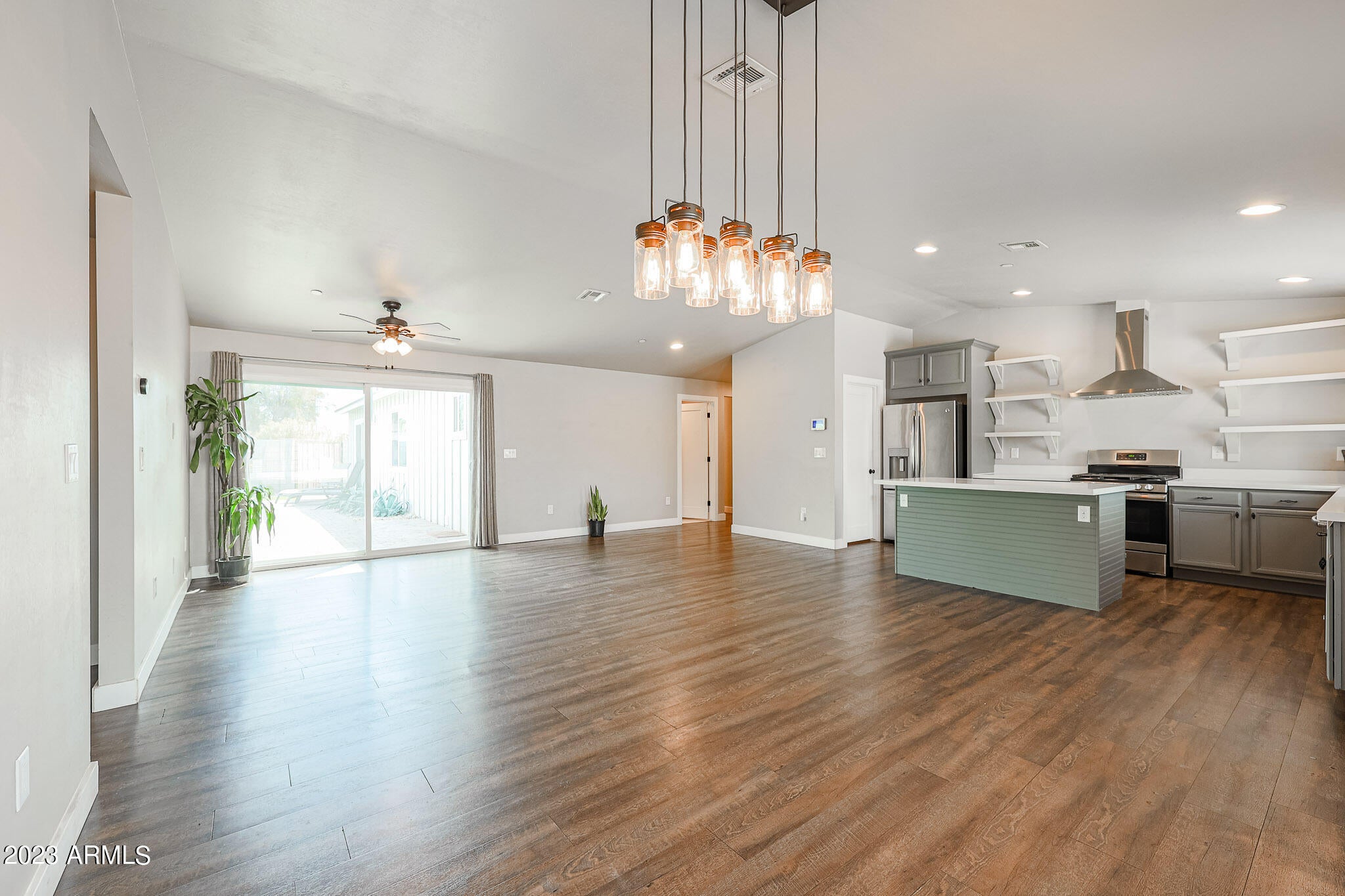 2633 N 70TH Street