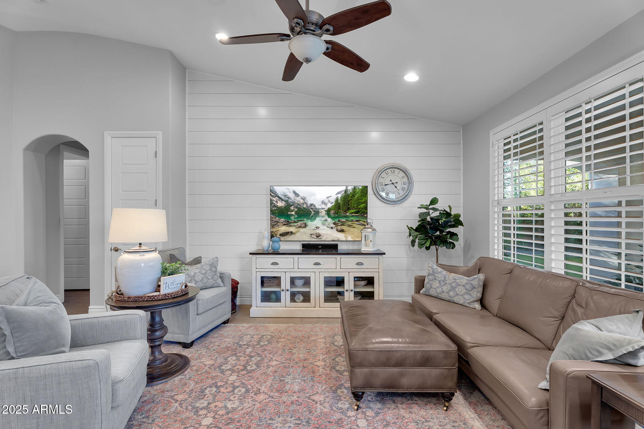 4414 E GLACIER Place