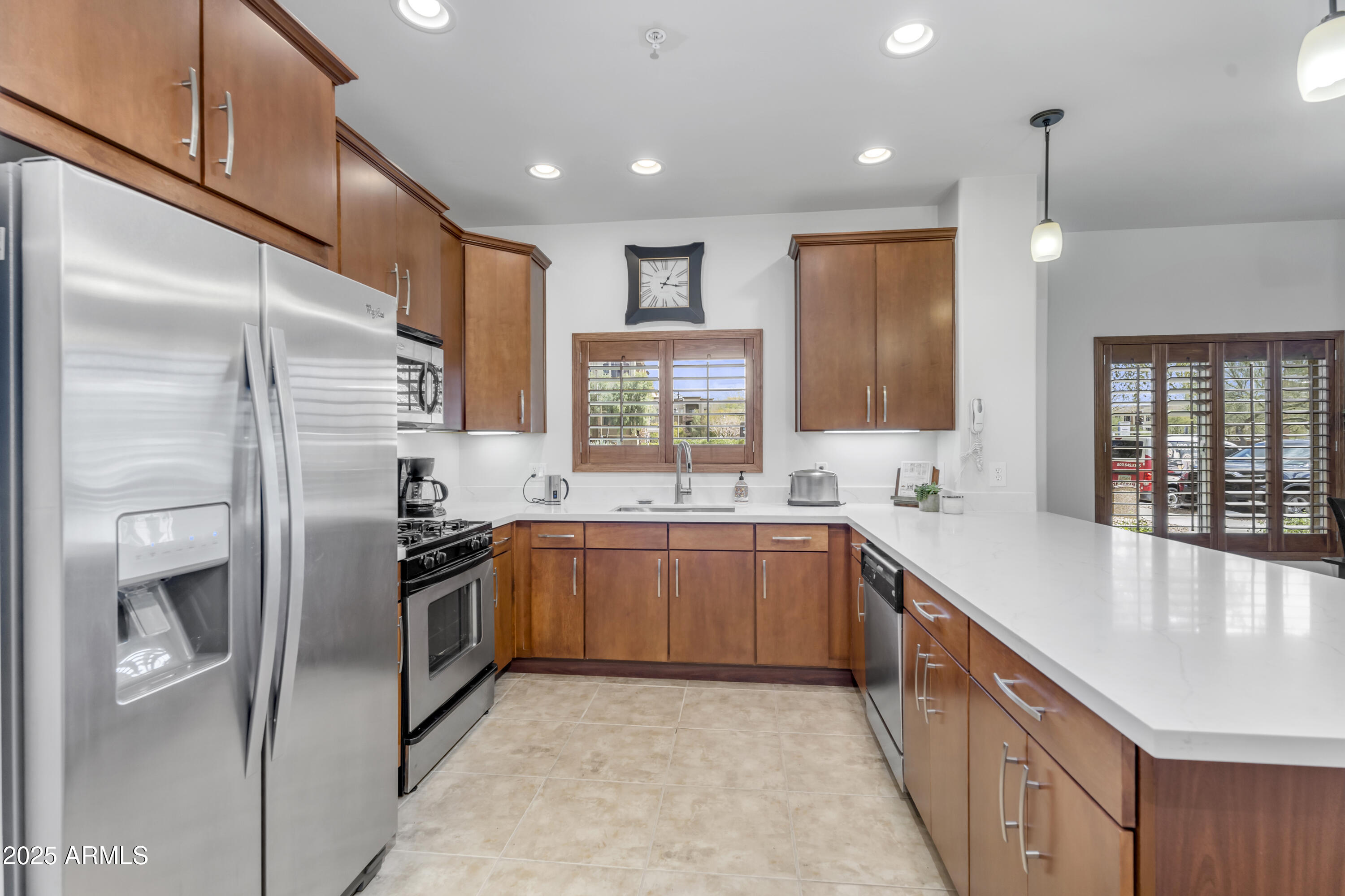 5350 E DEER VALLEY Drive 1419
