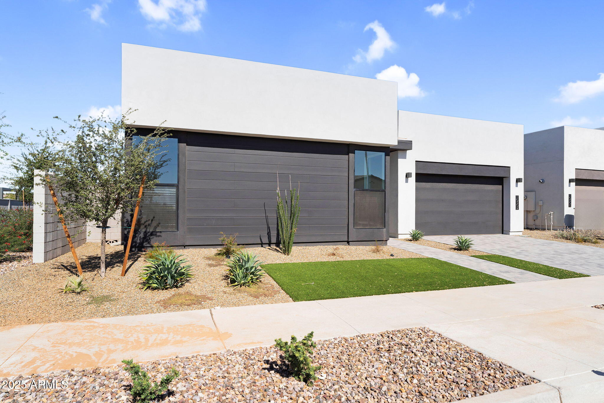 Homes for Sale in Queen Creek Arizona 3 10302 E UTAH Avenue