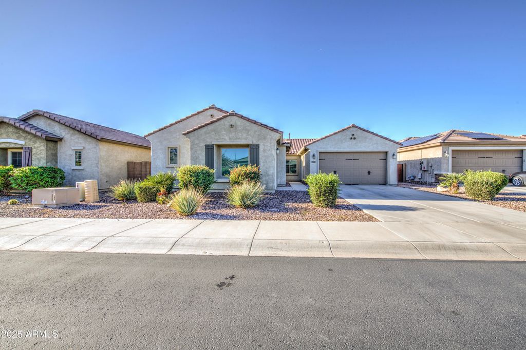 Photo of 5908 W Autumn Vista Way, Florence, AZ 85132 (MLS # 6935797)