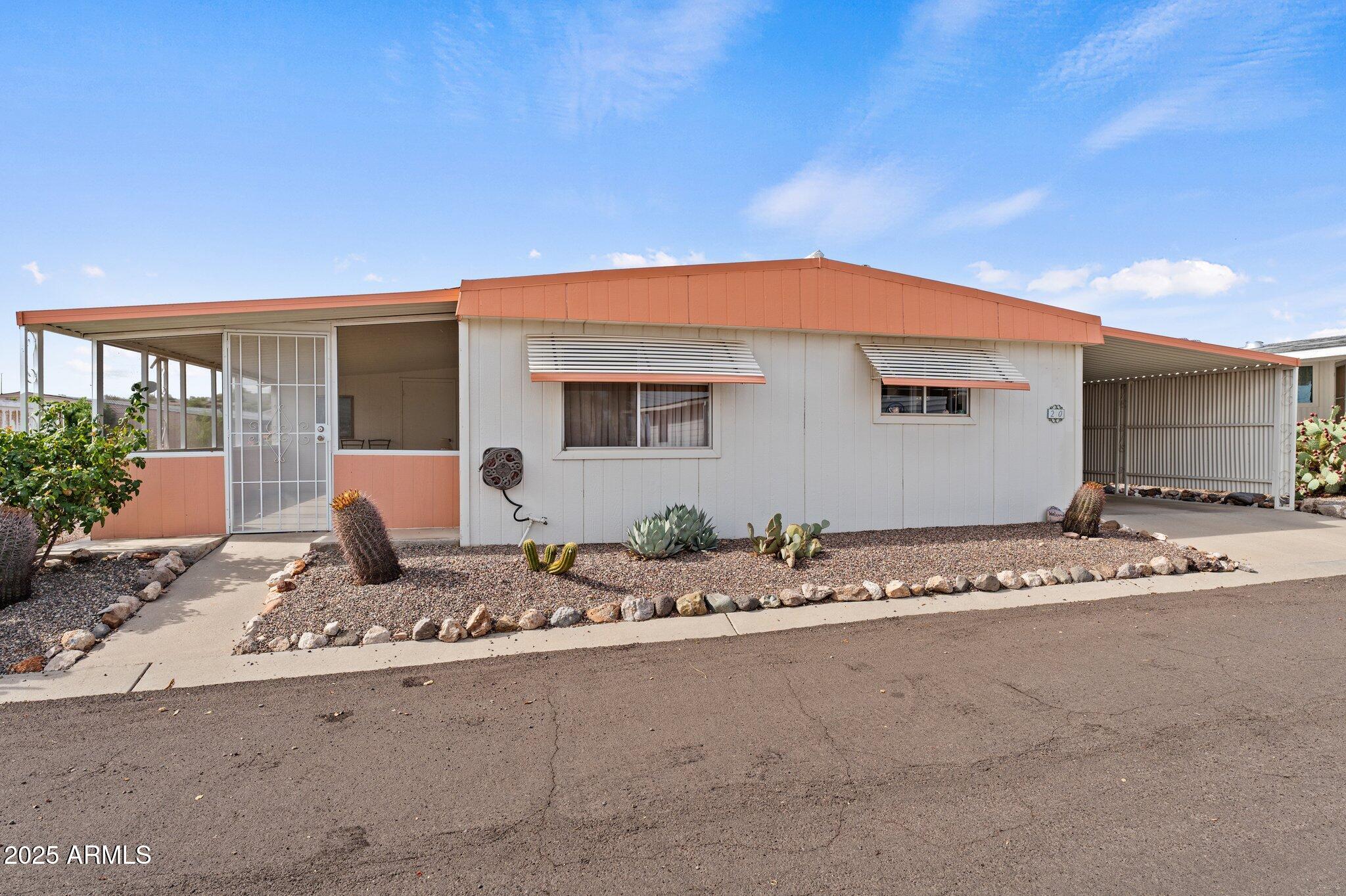 2501 W Wickenburg Way 20