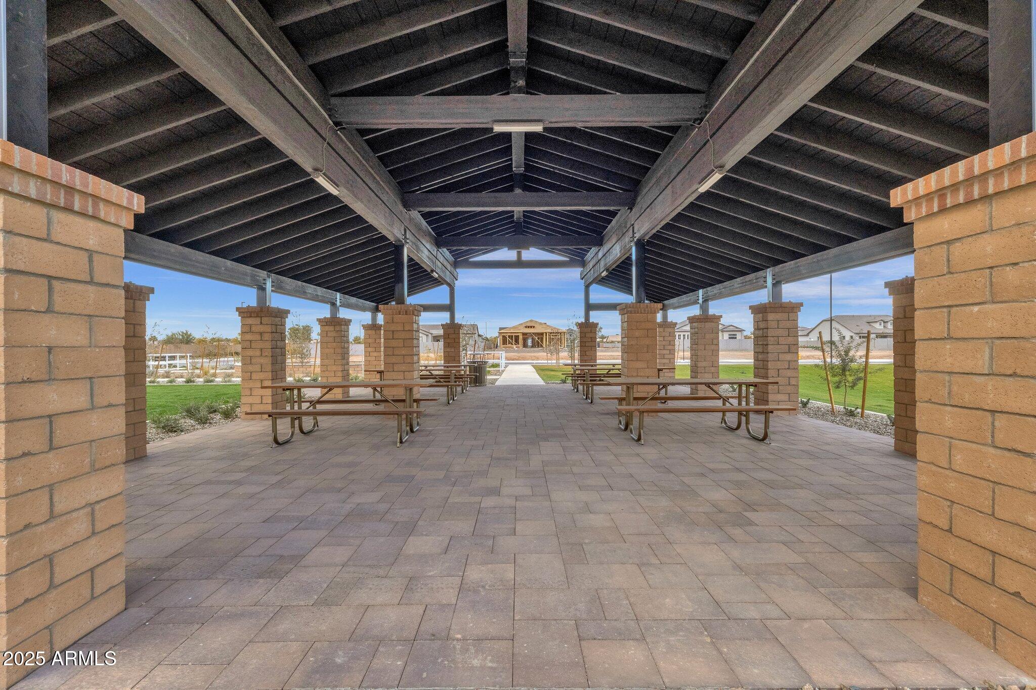 Properties 3 1072 E Firestone Drive