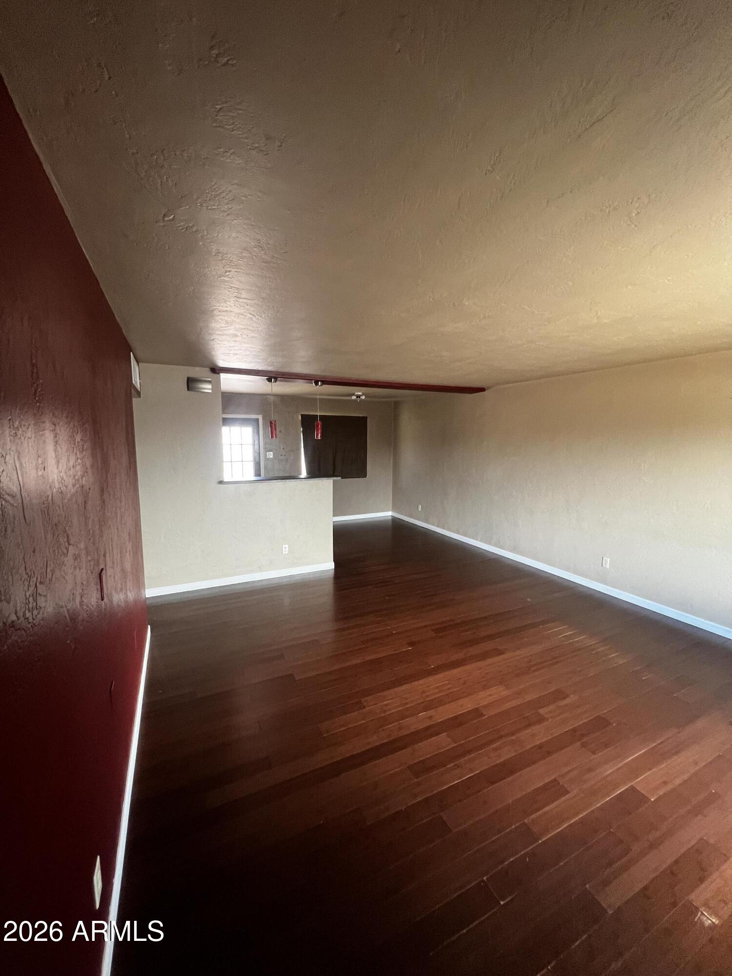 101 E Monte Way