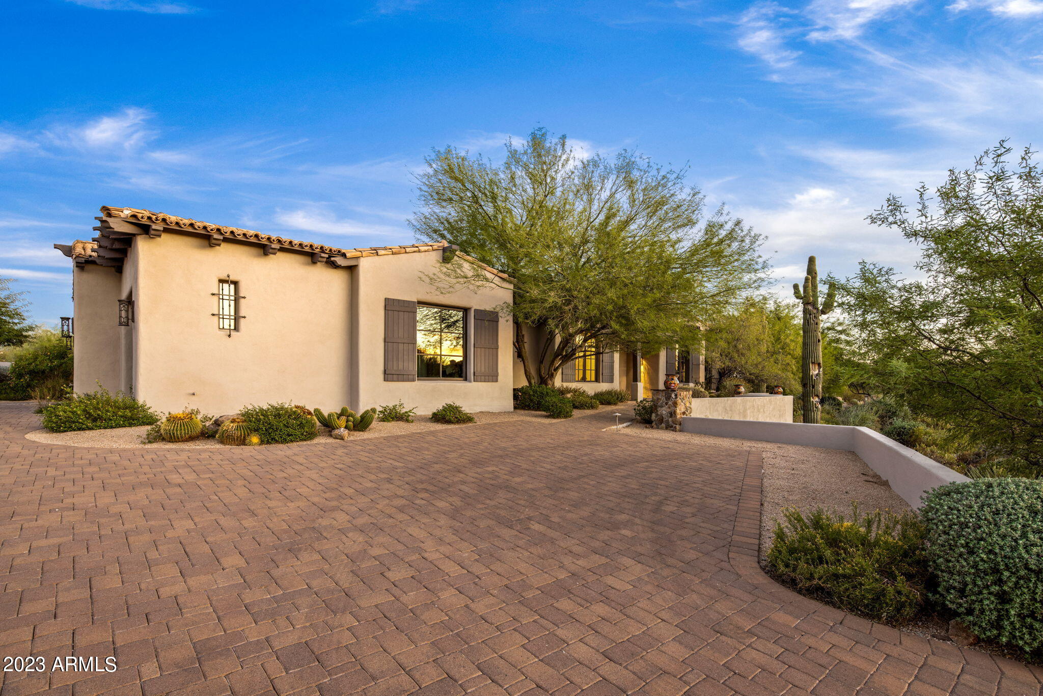 Mirabel Club - Residential