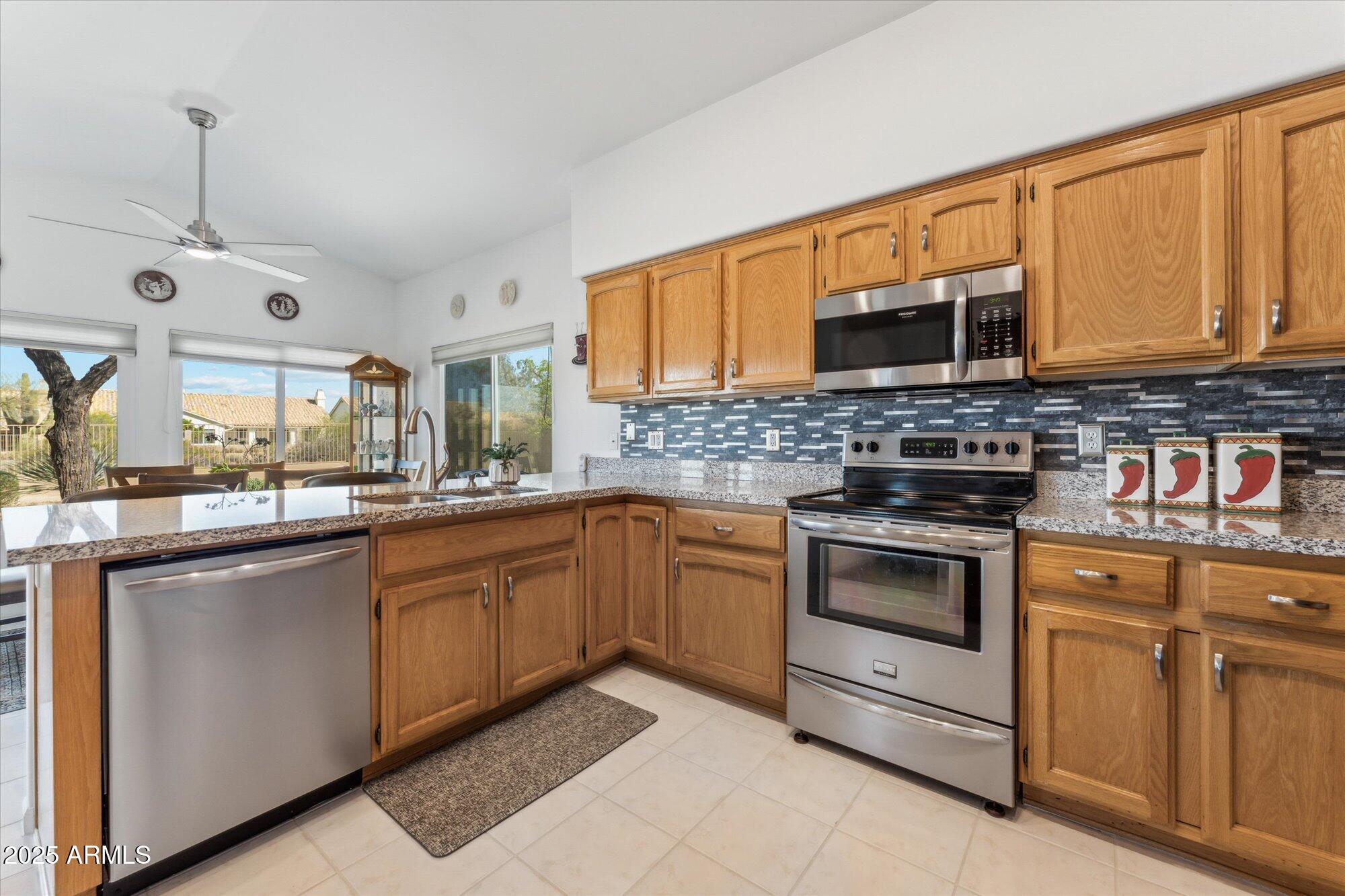 Cave Creek, Arizona 85331, United States, 2 Bedrooms Bedrooms, ,2 BathroomsBathrooms,Residential,Active,99138