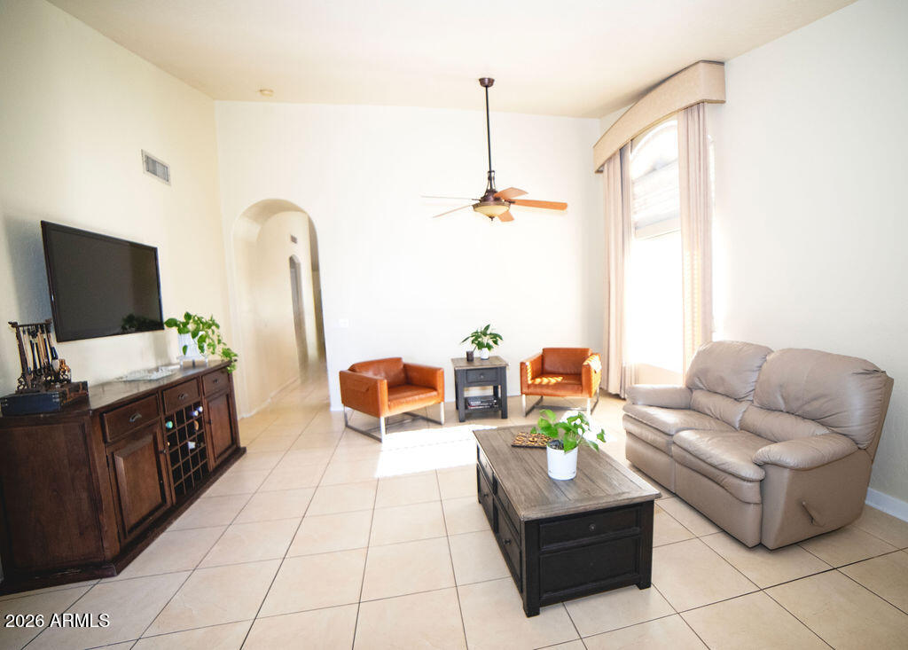 1627 W SAN REMO Street